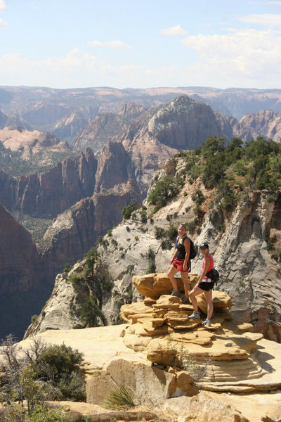 Holly Hamilton & Jolae Koehler on the summit block (Nick Wilkes photo)