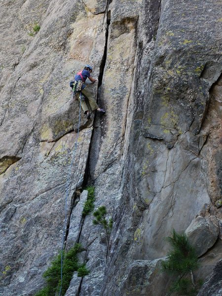 Jay doing the crux of the first pitch all wrong.
