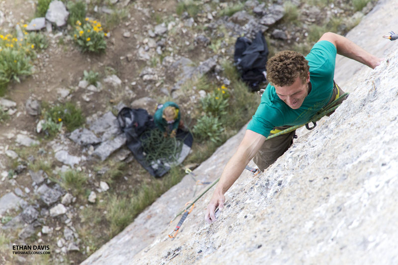 Mid route on the wall classic Clips from the Bong.