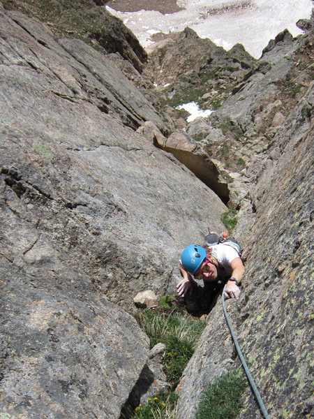 Gina Matranga cruising P3's dihedral. Awesome, sustained stemming on pretty good rock. Best pitch on the route.