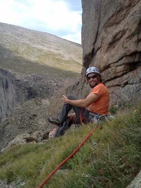 Grassy ledge: link up other routes from here.