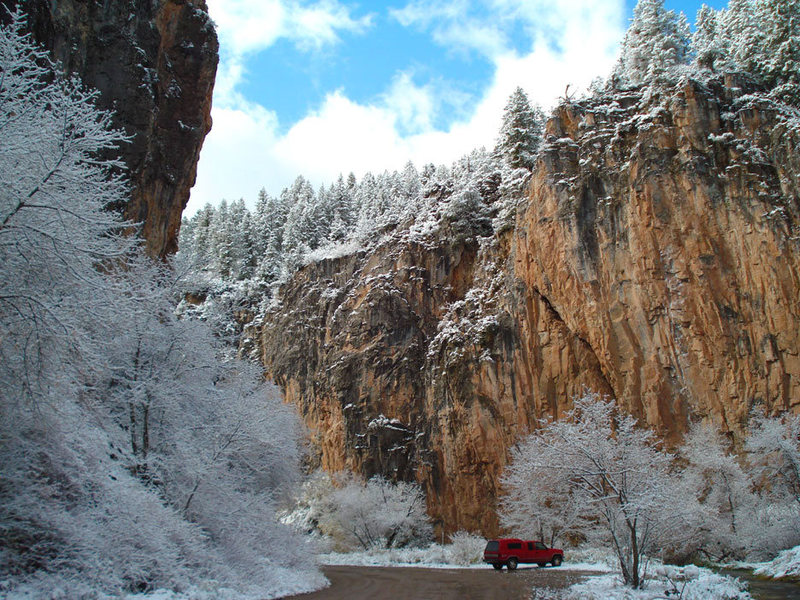 Rock Climbing in Rifle Mountain Park, Rifle