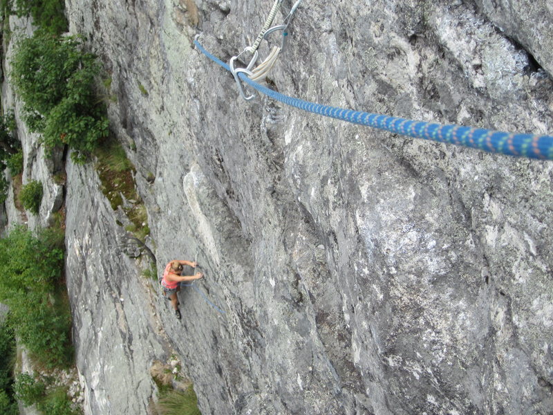 Hawk (5.4). With smart placements and long runners, the first two "guidebook" pitches are easily linked - preferable since the shady belay treed atop p. 1 were wiped out in 2008 rockfall. <br>