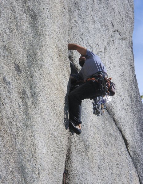 Visiting Basque climber Joaquin higher up on Split Beaver