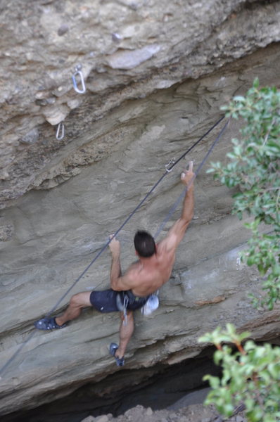 If handjams are your friends, what are monos?