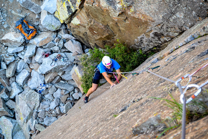 Nathan making moves through the crux of Pirouette. Cracked Canyon, Ophir.