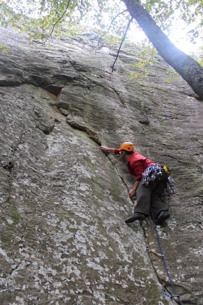 Getting underway. Moving through here and working the undercling flake is where one might get into trouble as it can be strenuous.