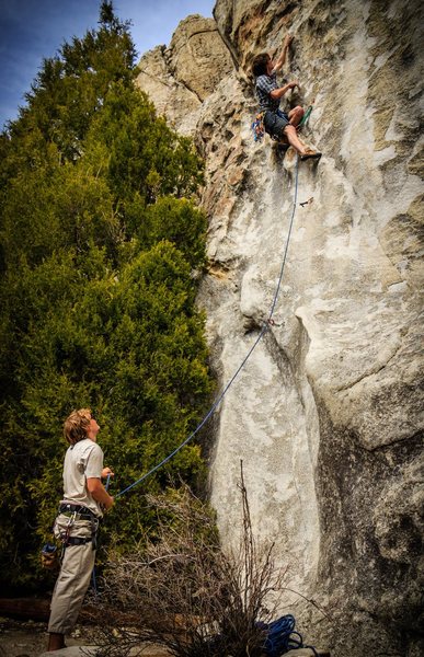 Already past the reachy crux at the bottom of Too Much Fun.