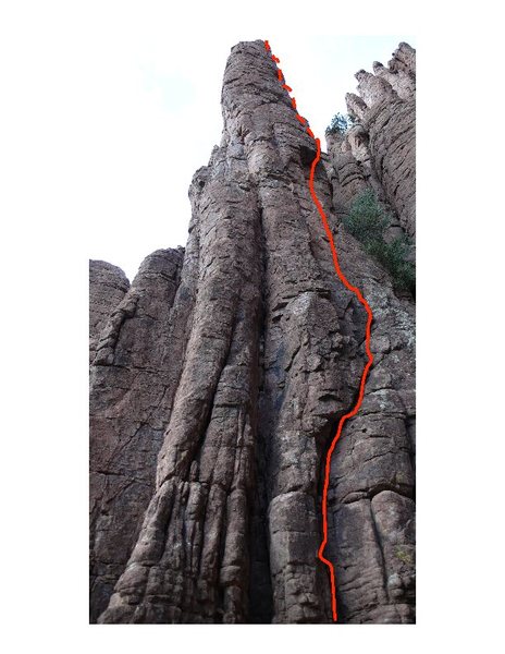 Route topo not showing the lower crack part.