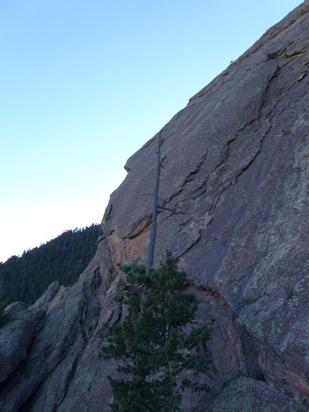 Another view of the route from the E Face (the notch is visible where you turn the corner onto the slab).
