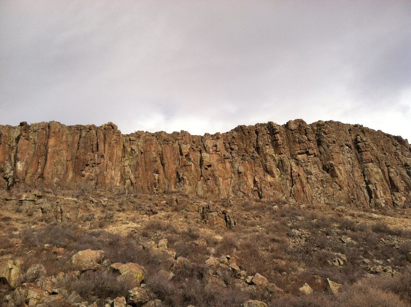 Winterfest Wall (left) and Hot Spot/Cold Shuts (middle) areas. Distinguishable from a distance by the high wall on the right, the Winter Warmer wall.