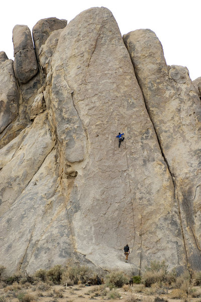 Climbers on the Alabama Hills classic Bananarama (5.8), on the Tall Wall.