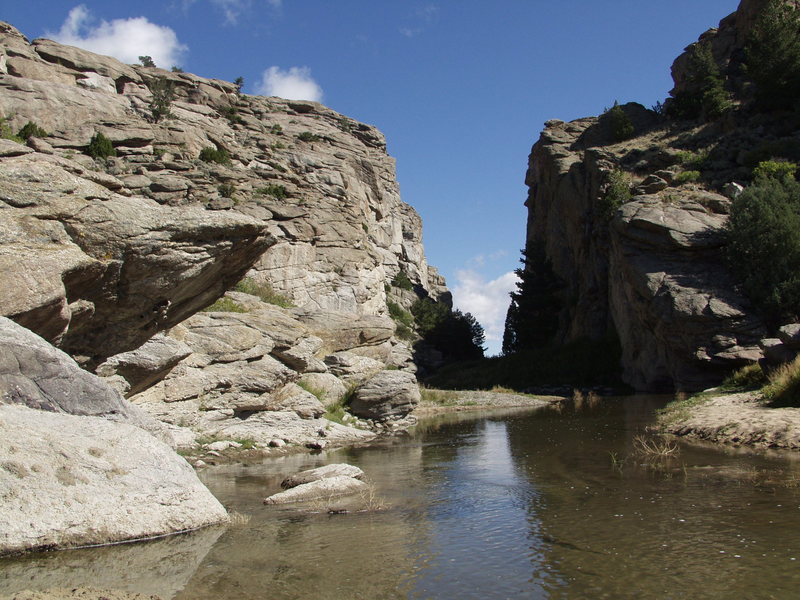 Approaching Devil's Gate from the west with the some necessary crossings of the Sweetwater River.