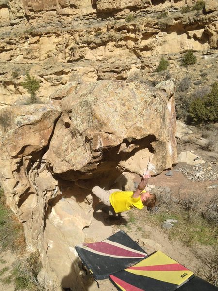 Nick getting the 2-3 finger pocket on the edge of the prow.