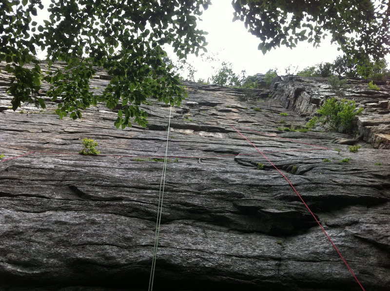 The crowded, yet always entertaining Gunks. The green rope is the rappel from Maria while the fainter, horizontal red rope is the route Maria takes to gain the corner.