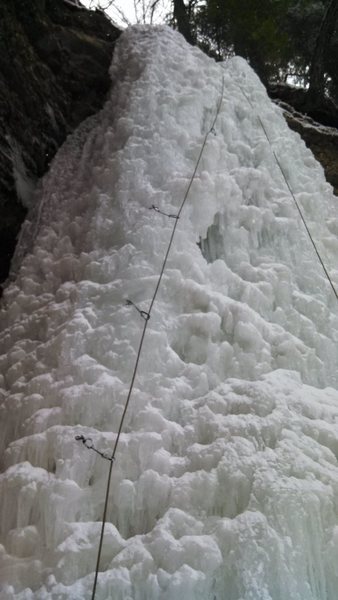 Here's my ascent of the Dryer Hose.<br>
<br>
Second lead climb on ice and was definitely worth it.<br>
<br>
Great climb