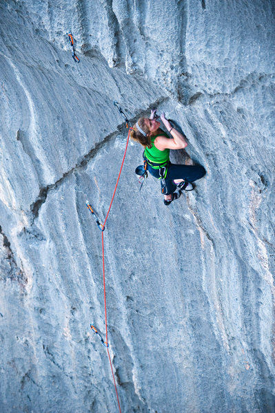 Keith Ladzinski photo of Whitney Boland climbing Vesper. Lime Kiln Canyon.