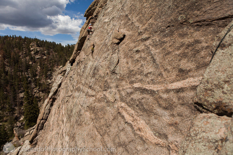 Ashley nearing the top of Kansas Honey (from Zamboni Man/Hollow Flake anchors).