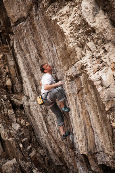 Clayton Andersen eyes down the start of the techy crux on Intruder.