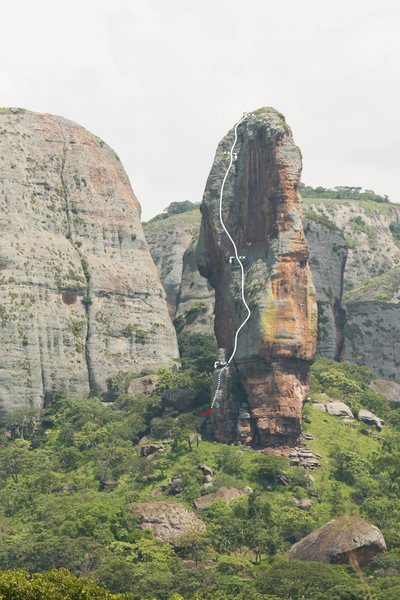 General route line. Correction: Only one bolt at the top of P4 and no bolts at top of P1 (sling in crack for rappel)