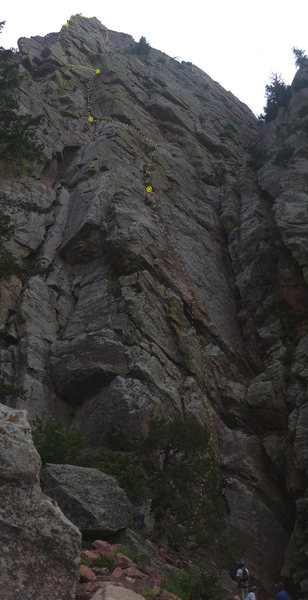 Beta photo from the ground showing The Great Zot P1 into Rewritten P2-P4, and Rebuffat's Arete. The penultimate anchor position and final pitch cannot be shown from this angle. (This is my first beta photo. Please comment if it can be improved.)