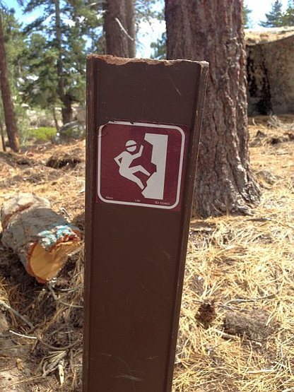 Trail marker on the way to Black Bluff, San Bernardino Mountains