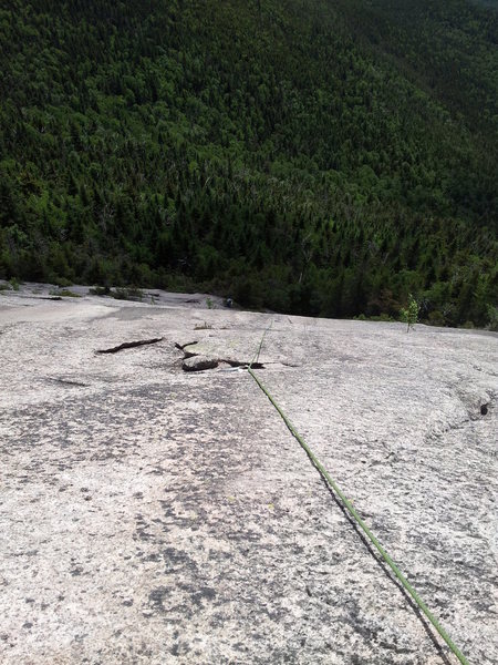 Cris at the start, from the top of P1. This is a really unique slab with a lot of features.
