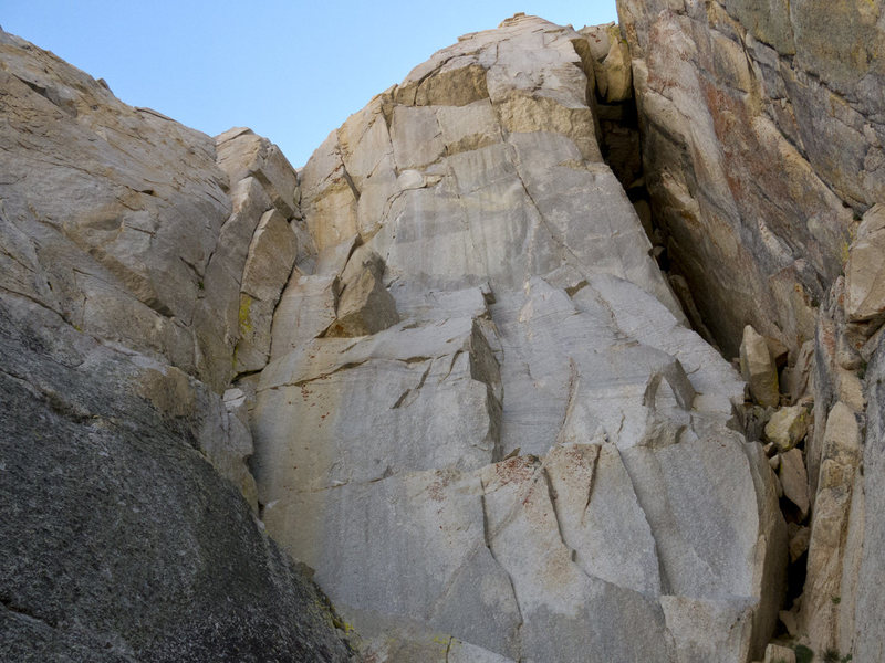 The Belly of the Beast on the right and the steep Triple Cracks on the left.