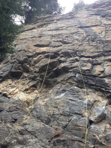 The lower -- and very fun -- 5.11- sequence (bolts 1-5). This section makes for an excellent warm-up once the beta is rehearsed.