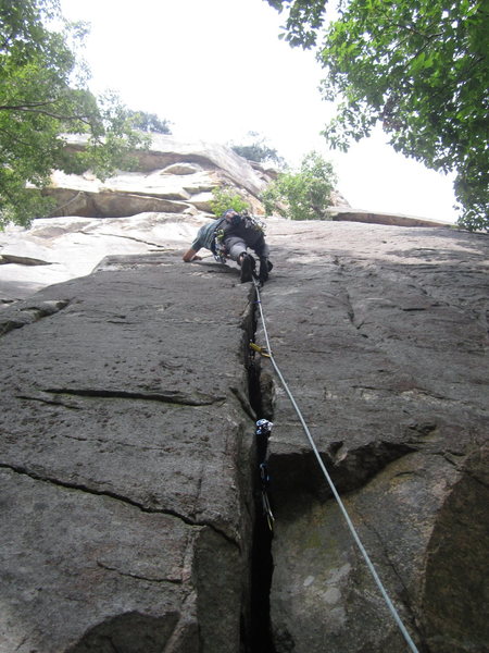 this crack is on a detached pillar- to the right of other climb--very fun low section