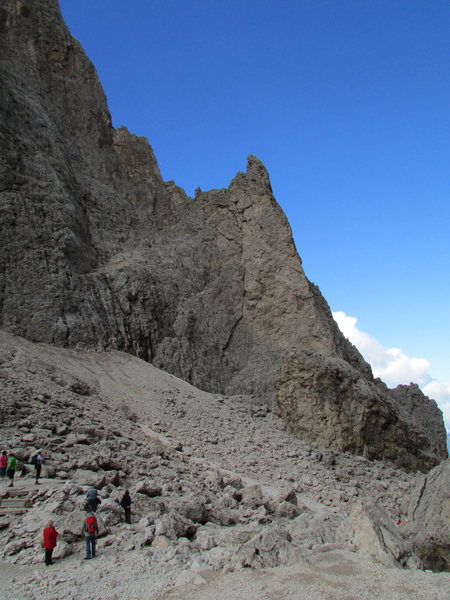 Dito di Dio is the sharp spire at the right end of the ridge descending from the left.