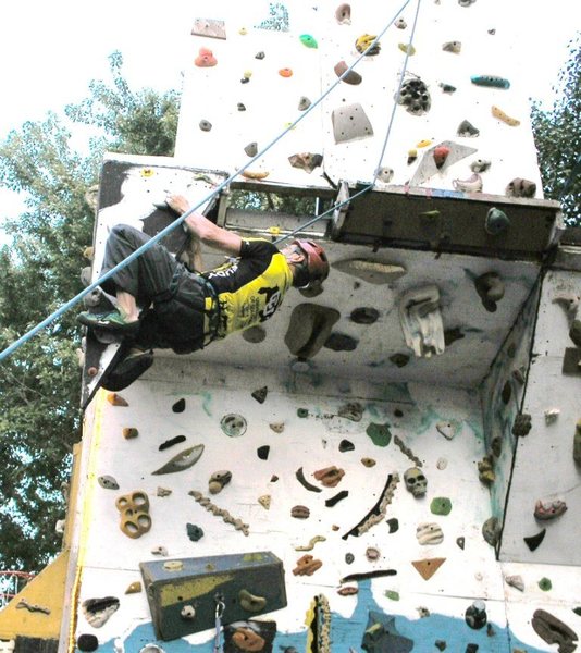 New upgraded wall at home,,new board, new holds,,,new routes.