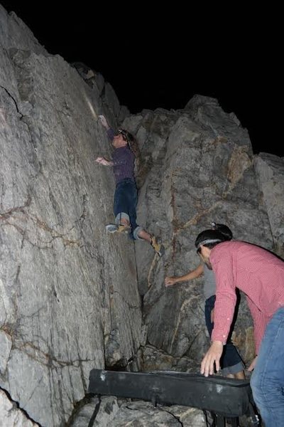 Climb up the crack, and use the crimps!