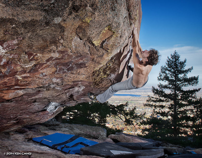 James A. Reynolds on Turning Point - V8, Satellite Boulders, Boulder, CO.<br>
<br>
© 2014 Ken Cangi, All Rights Reserved<br>