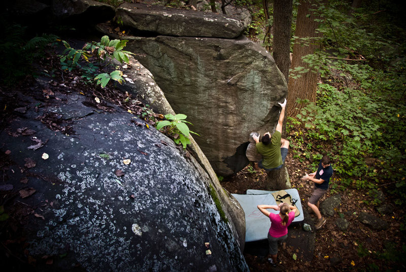 A-Dog on The Fin V1 at the Glass Wall, Nockamixon, PA. Sept 2012. danallardphoto.com
