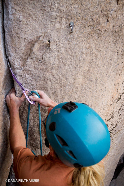 Aaron Livingston finds trad placements all the way up O.R.G.asm<br>
<br>
Photo by Dana Felthauser<br>
www.danafelthauser.com<br>
Instagram: @danafelthauser