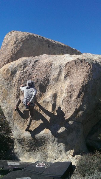 Relaxing cruise up this clean short crack.
