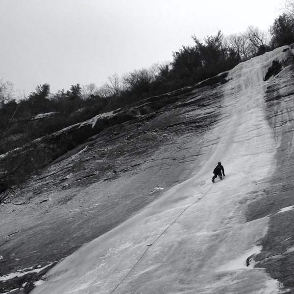 David Hurley leads up the first pitch of Starshine. Some fat North Carolina Ice.
