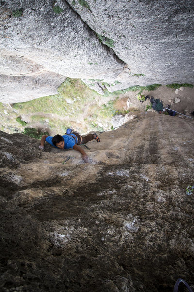 Chris on the classic Gravy Train on the Cigar Pillar. Great routes. Cool hang.
