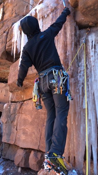 Former Telluride ski patroller and current full time ski and climbing guide Dan Z. leading the slot in perfect conditions.