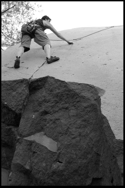 Dad top roping Iceburg...