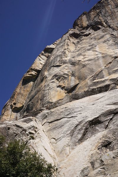 Scramble up to the obvious corner. I thought the granite here pretty unique