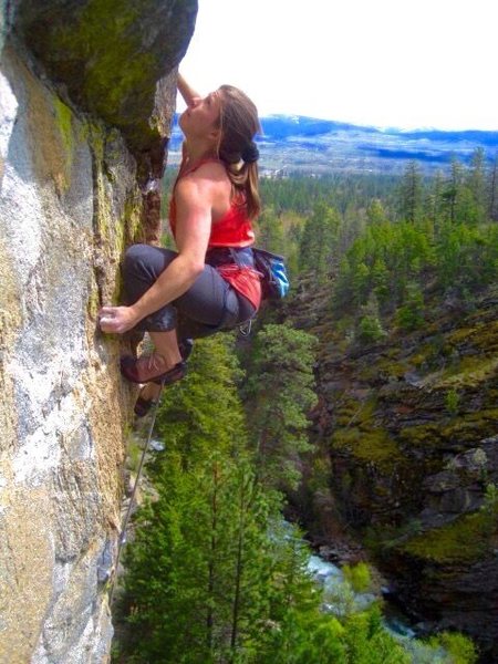 Sticking the last big bump before the chains