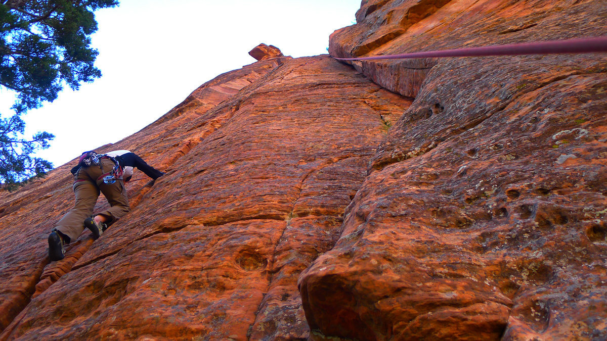 Just Another Jam, sandbagged 5.7+. The rope on the right is on Handy [5