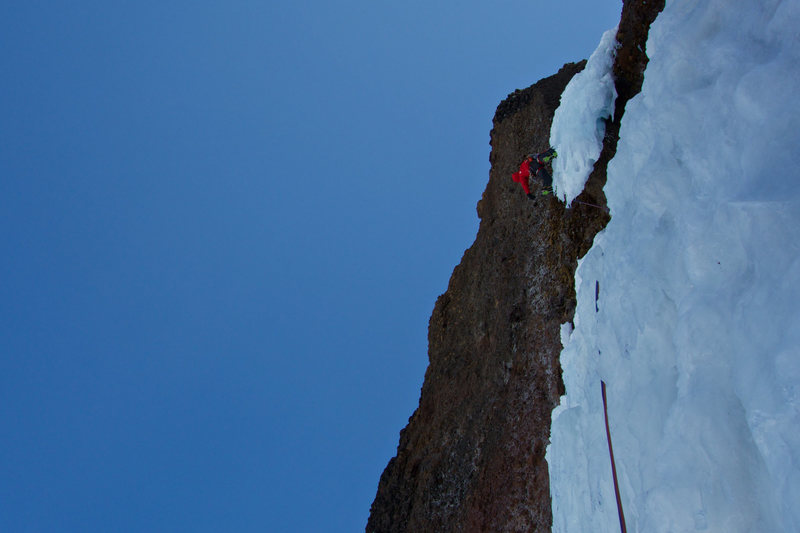 On the crux free-hanging dagger