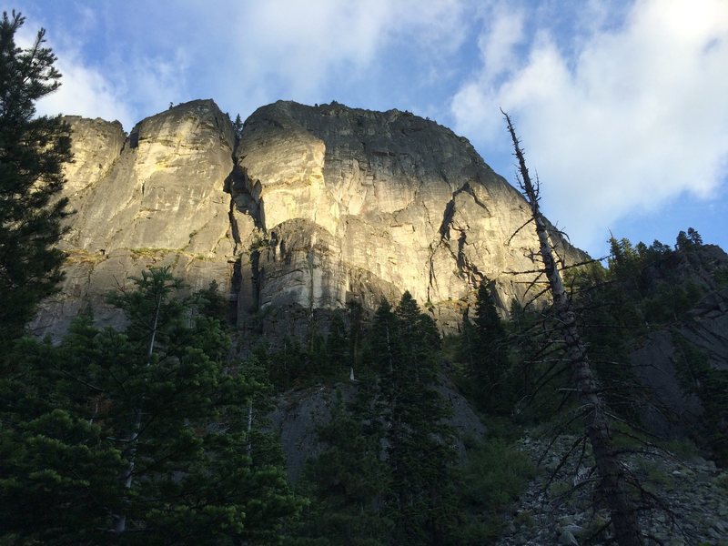 Sunset on the Traveler Buttress
