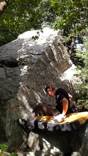 Great climb, make it harder by not using the ledge that's about half way up the climb