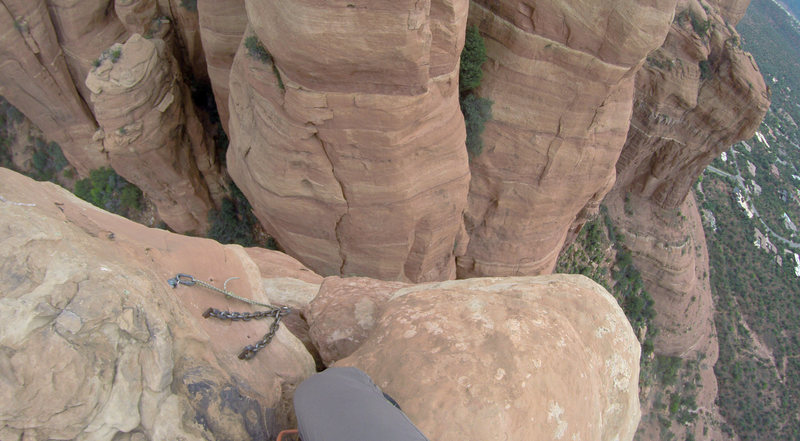 Rappel chains. Looks like a loose hanger and two pitons. Not sure why the bolts were chopped?