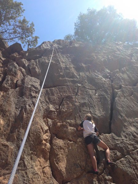 Ela Nordahl climbing