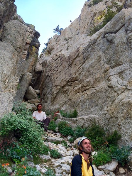 Enjoying the ambiance before the wicked descent down!!
